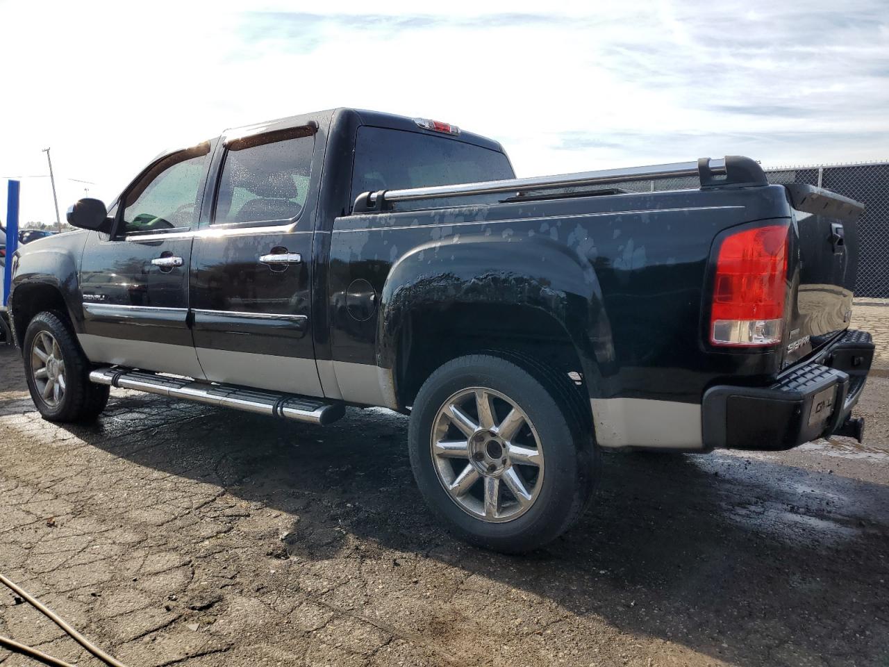 Lot #2942939330 2011 GMC SIERRA K15