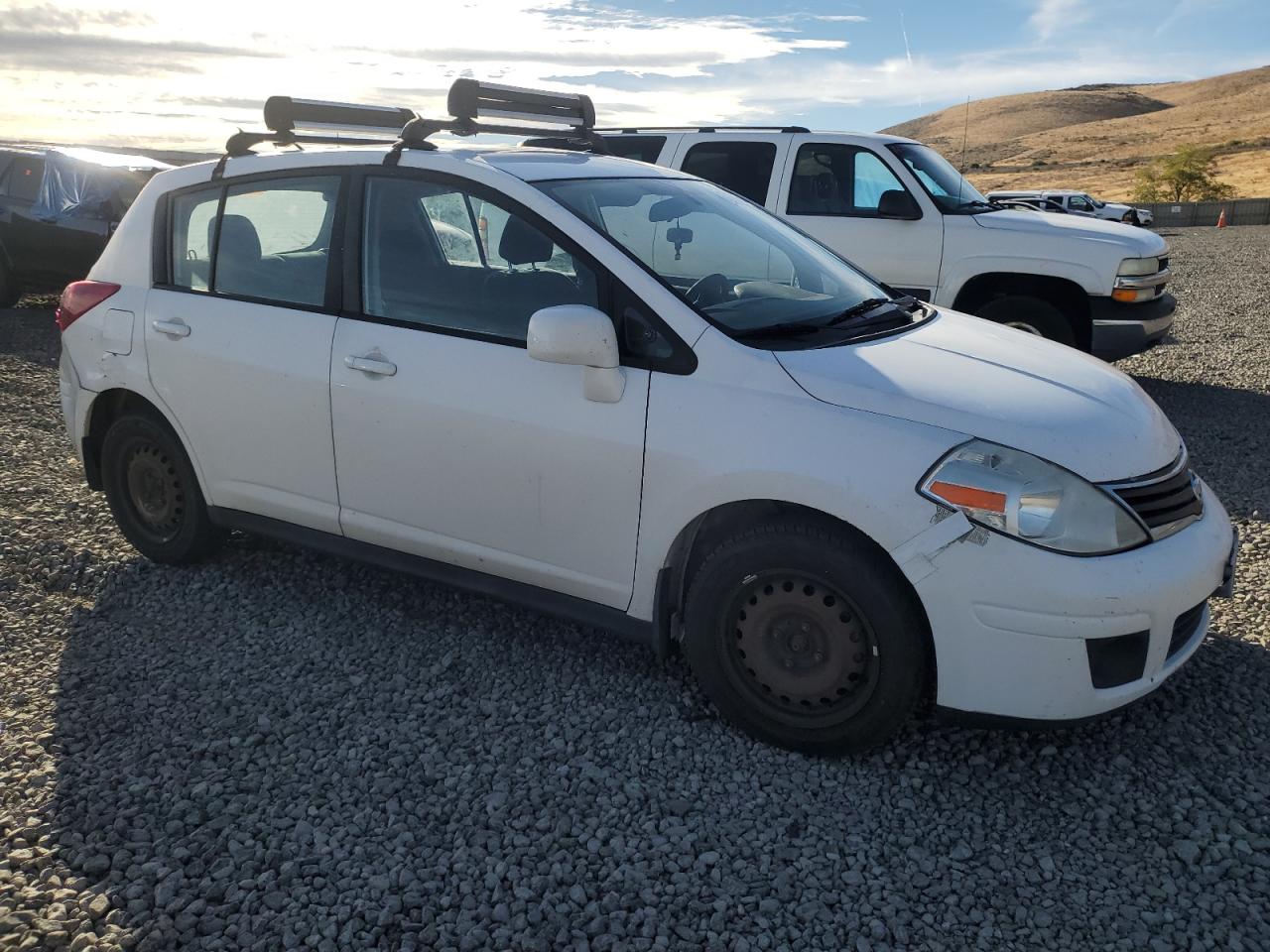 Lot #3042247881 2011 NISSAN VERSA S