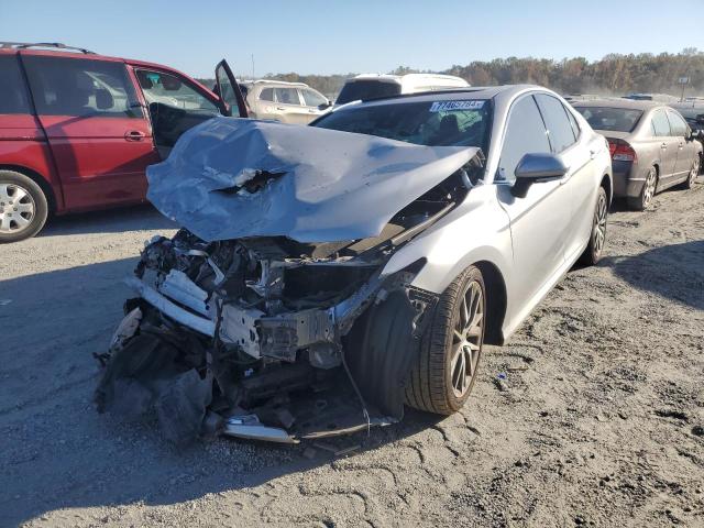 2022 TOYOTA CAMRY XLE - 4T1F31AK8NU577233