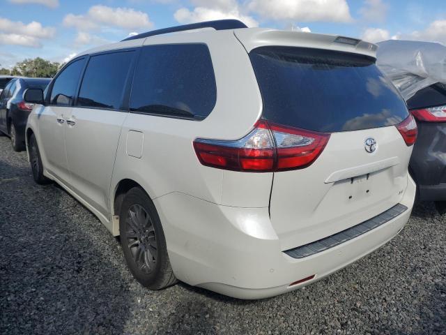 VIN 5TDYZ3DC1JS964068 2018 Toyota Sienna, Xle no.2