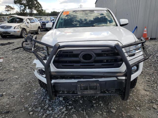 VIN 5TFAX5GN3GX070687 2016 Toyota Tacoma, Double Cab no.5