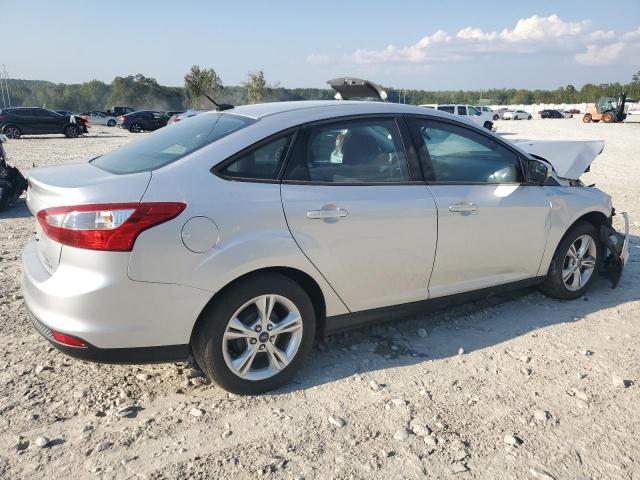 VIN 1FADP3F2XDL221574 2013 Ford Focus, SE no.3