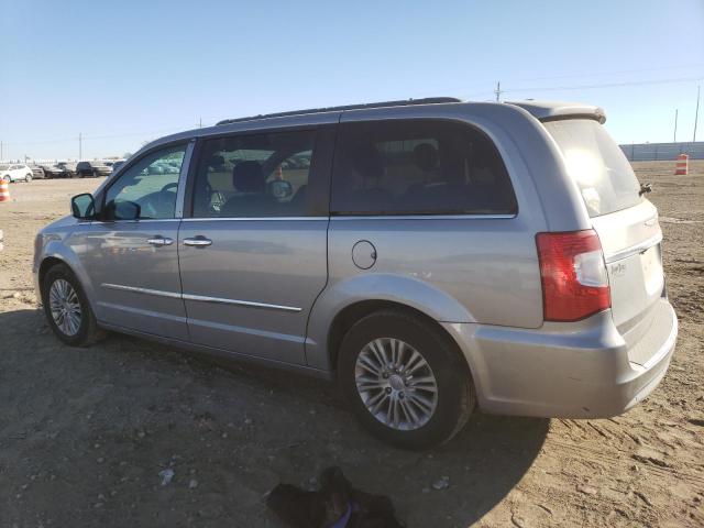 2015 CHRYSLER TOWN & COU - 2C4RC1CG7FR699798