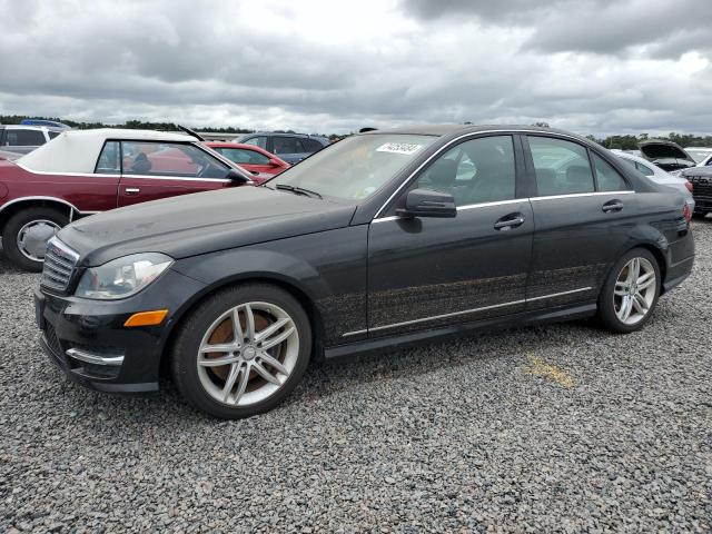 VIN WDDGF8AB0DA838465 2013 Mercedes-Benz C-Class, 3... no.1