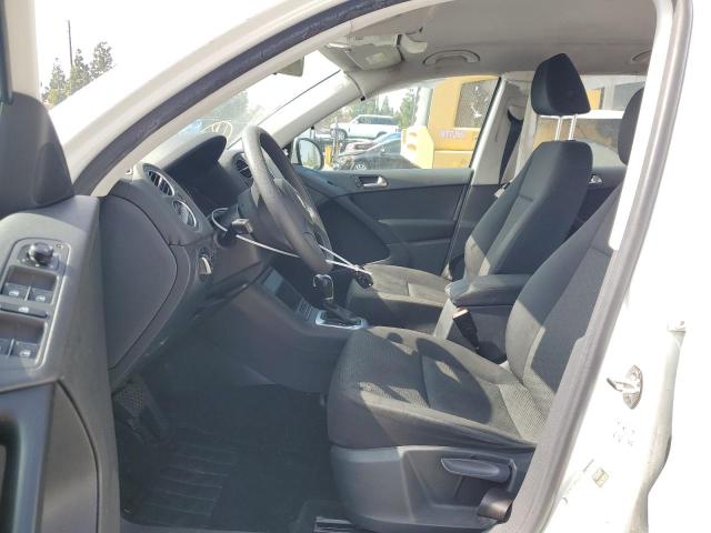 2017 VOLKSWAGEN TIGUAN S - WVGAV7AX6HK055039