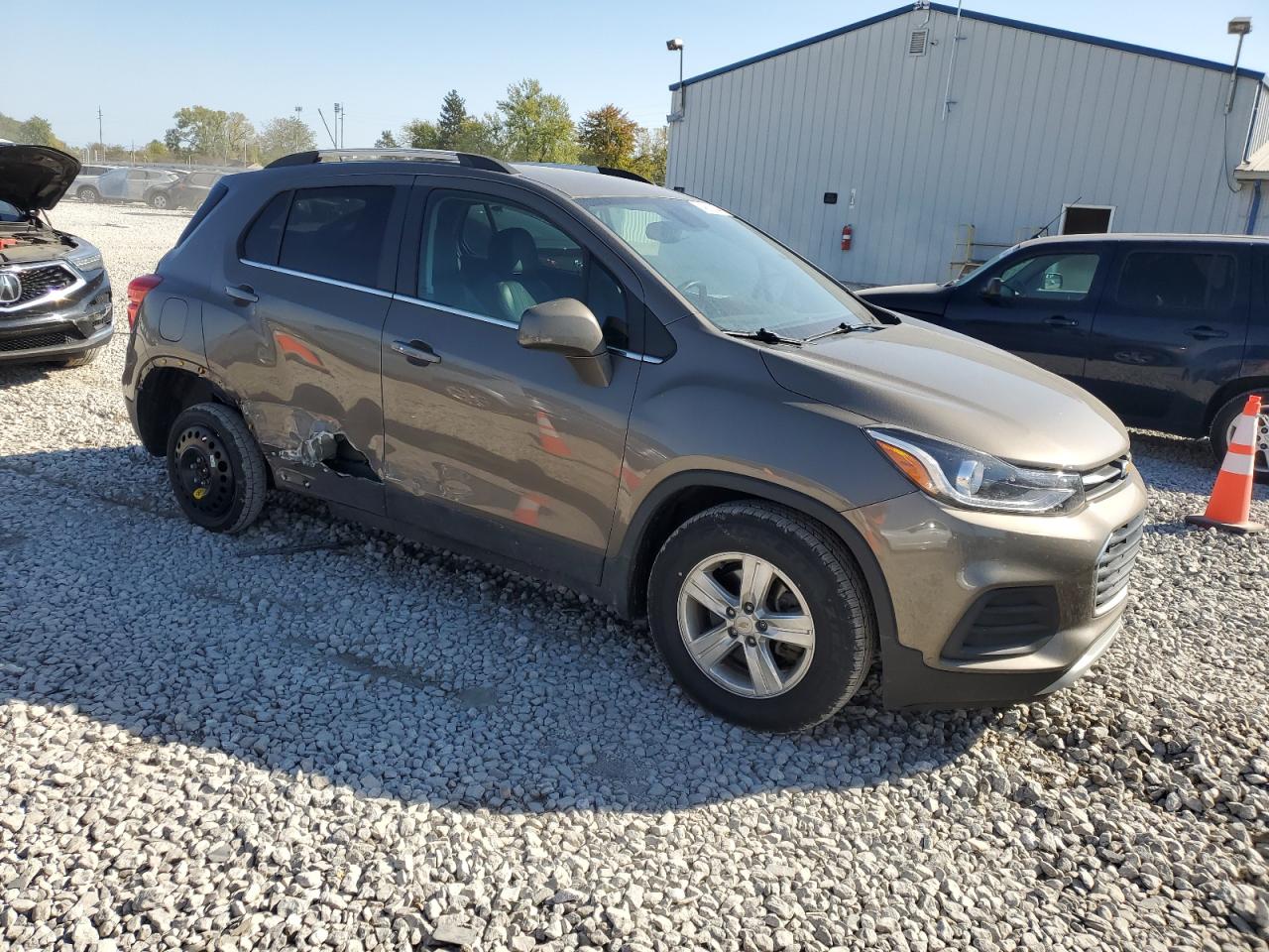 Lot #3033238869 2020 CHEVROLET TRAX 1LT