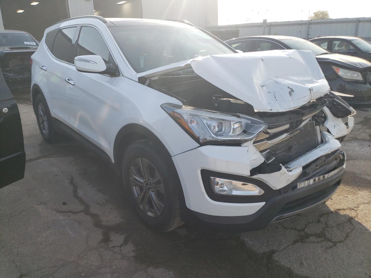 Lot #2994108250 2015 HYUNDAI SANTA FE S