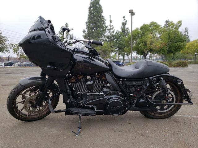 2022 HARLEY-DAVIDSON FLTRXST 1HD1ACL26NB657296