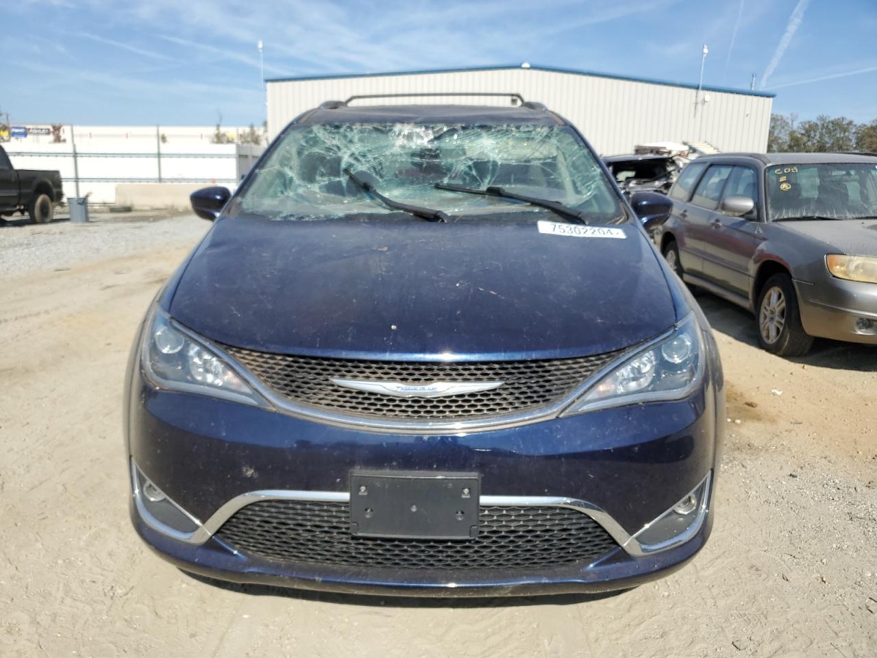 Lot #2974816022 2018 CHRYSLER PACIFICA T