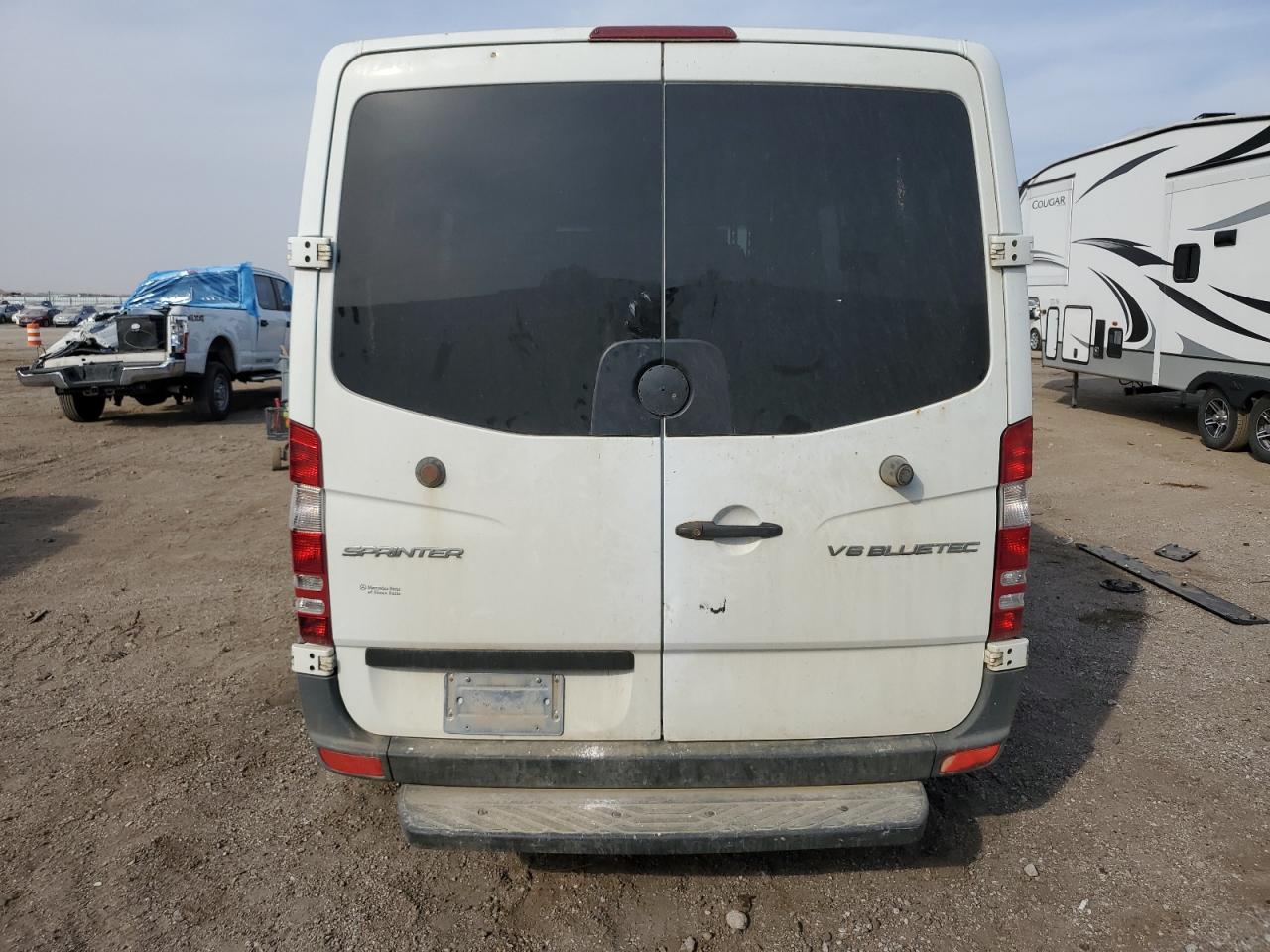 Lot #2912283117 2015 MERCEDES-BENZ SPRINTER 2