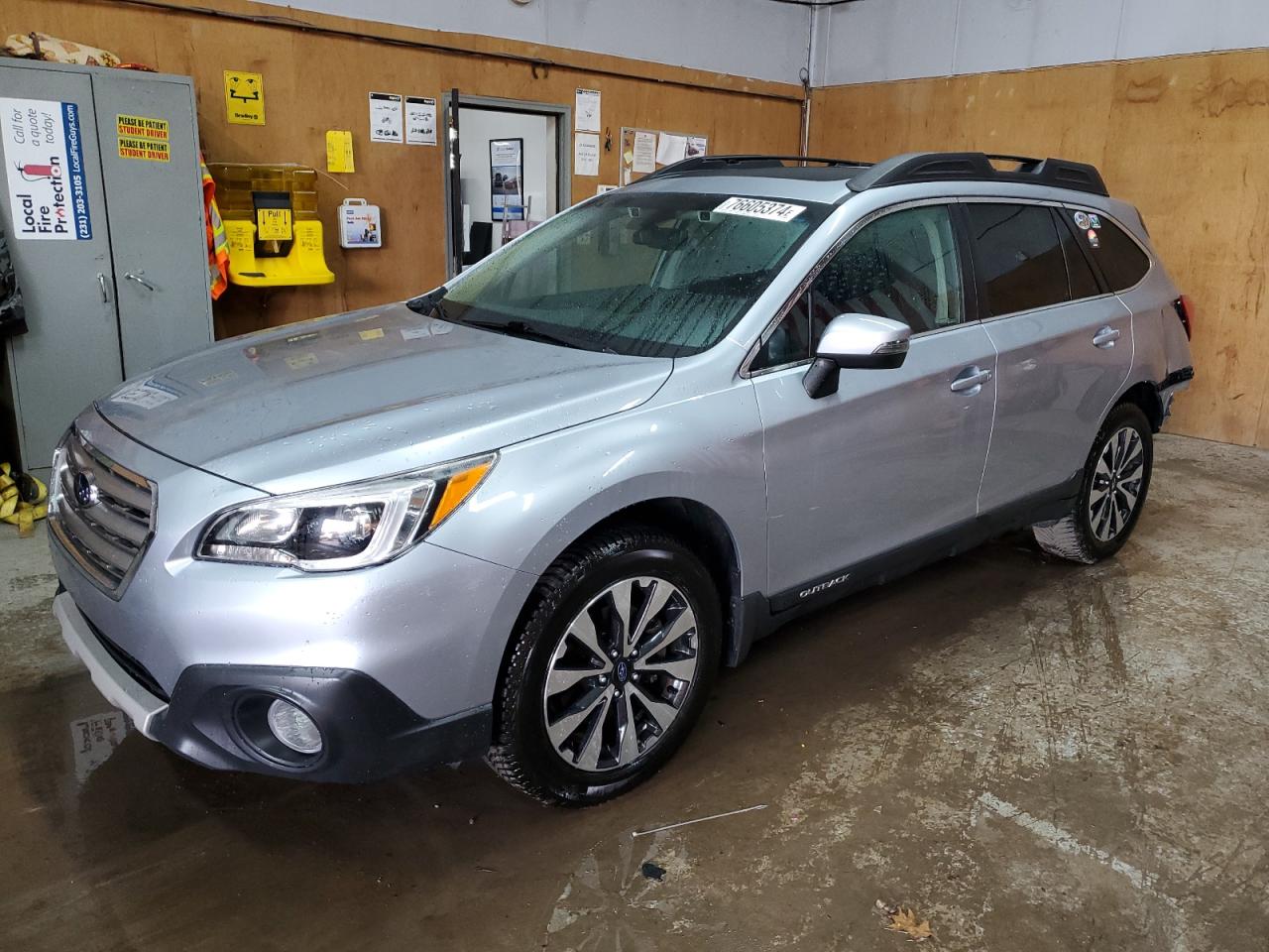 Subaru Outback 2017 Wagon body style