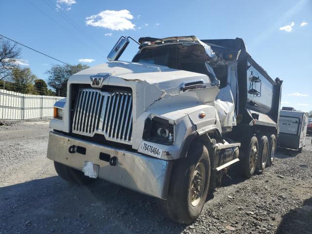 WESTERN STAR/AUTO CAR CONVENTION 2017 white  diesel 5KKMAVDV9HPJE6265 photo #3