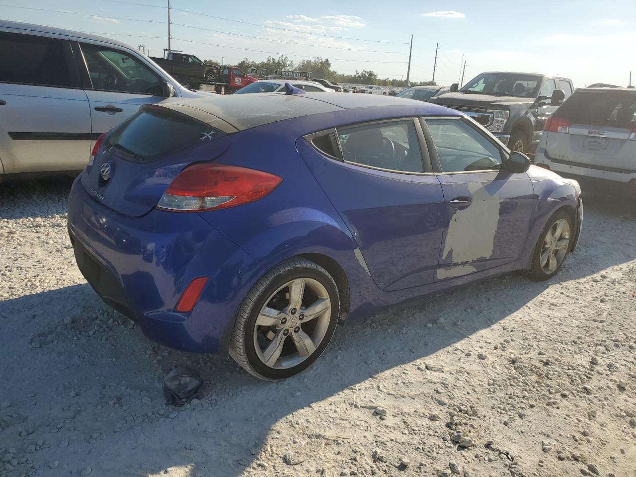 Lot #3024711636 2012 HYUNDAI VELOSTER