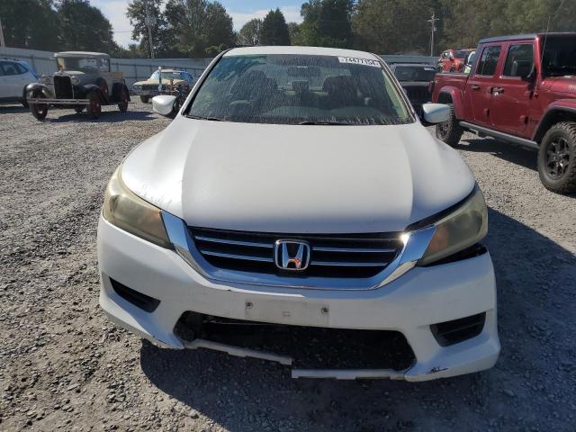 VIN 1HGCR2F33FA030405 2015 Honda Accord, LX no.5