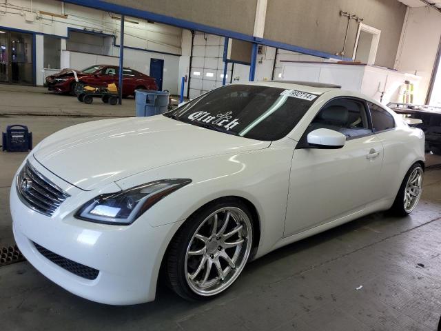 INFINITI G37 2010 white  gas JN1CV6EL1AM151267 photo #1