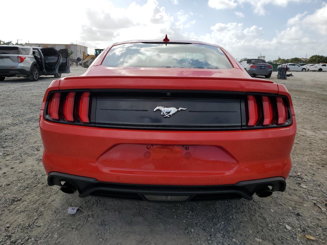 Lot #2974716174 2022 FORD MUSTANG