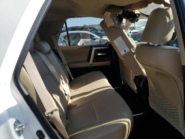 2018 TOYOTA 4RUNNER SR - JTEBU5JR2J5579757