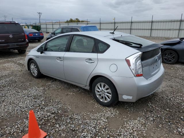 VIN JTDKN3DP4E3052854 2014 Toyota Prius no.2