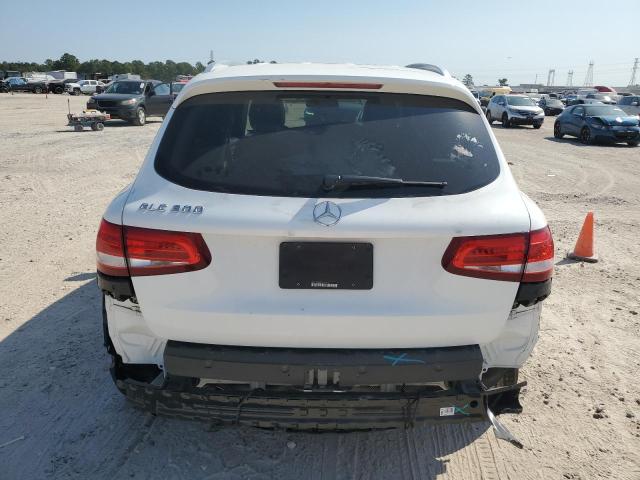 2016 MERCEDES-BENZ GLC 300 - WDC0G4JB7GF086539