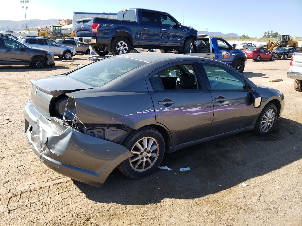 Lot #2986574258 2005 MITSUBISHI GALANT ES