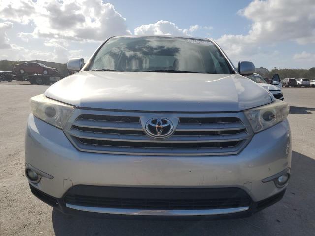 VIN 5TDYK3EHXDS114197 2013 Toyota Highlander, Limited no.5