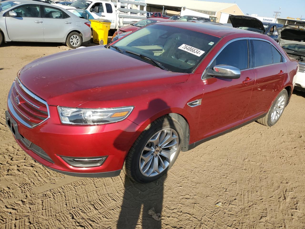 Lot #2989398595 2017 FORD TAURUS LIM