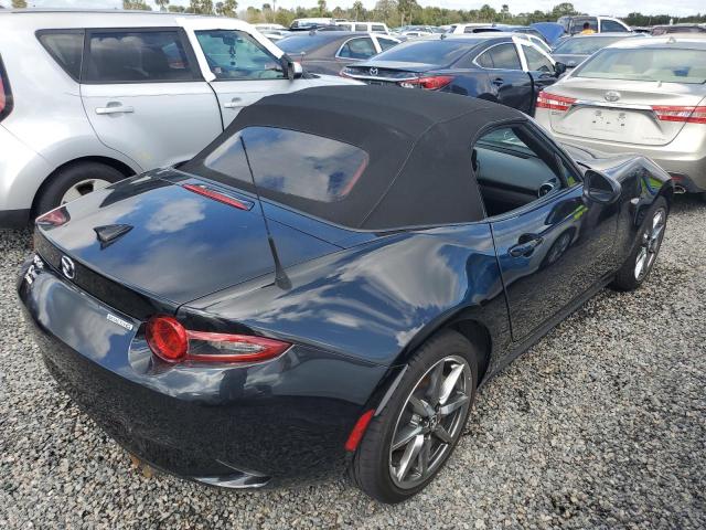 VIN JM1NDAD73P0556000 2023 MAZDA MX5 no.3