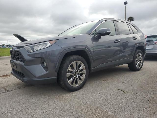2019 TOYOTA RAV4 XLE P - JTMA1RFV2KD005978