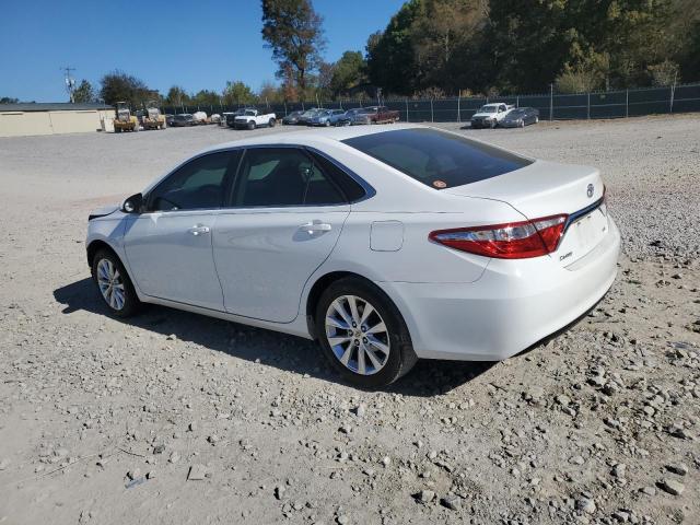 VIN 4T4BF1FK0FR467220 2015 Toyota Camry, LE no.2