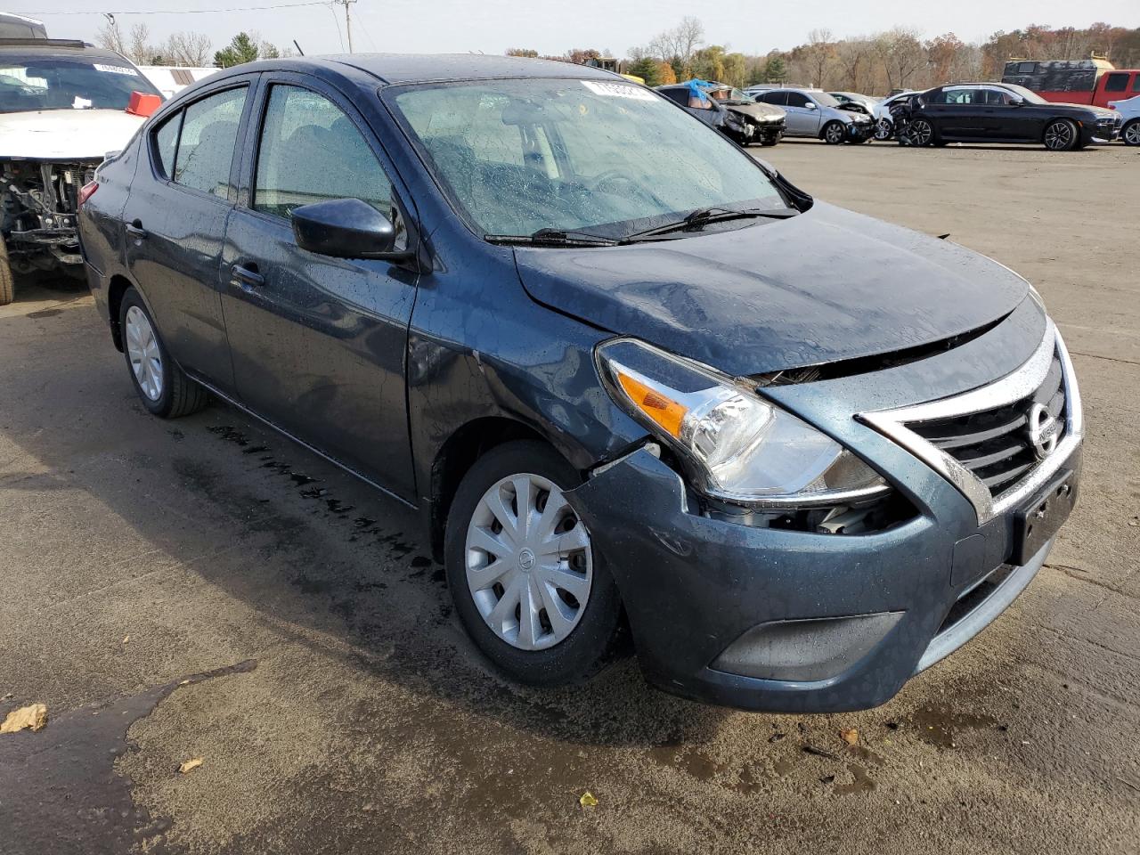 Lot #2944712629 2016 NISSAN VERSA S