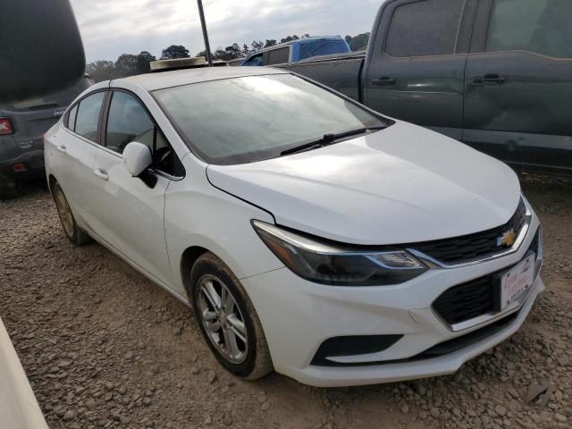 VIN 1G1BE5SM2J7231233 2018 Chevrolet Cruze, LT no.4