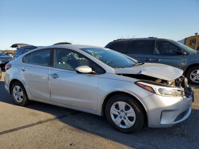 2017 KIA FORTE LX - 3KPFK4A73HE131417