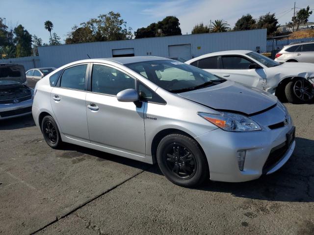 VIN JTDKN3DU4D5559195 2013 Toyota Prius no.4