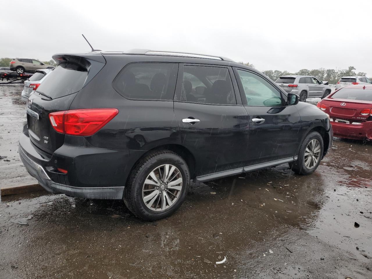 Lot #2904376846 2017 NISSAN PATHFINDER