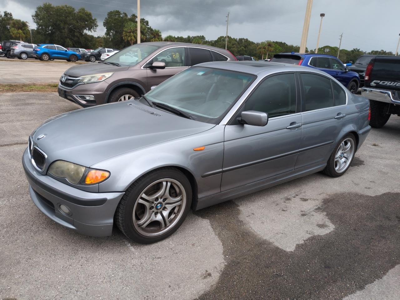 BMW 330 I 2005 silver  gas WBAEV53455KM42056 photo #1