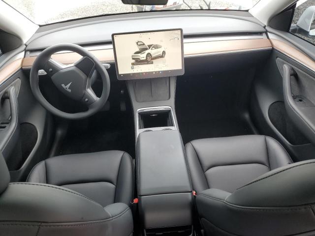 2024 TESLA MODEL Y - 7SAYGDEE1RF084714