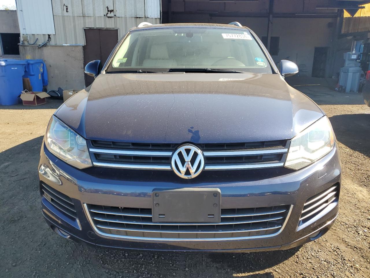 Lot #2895311420 2012 VOLKSWAGEN TOUAREG V6