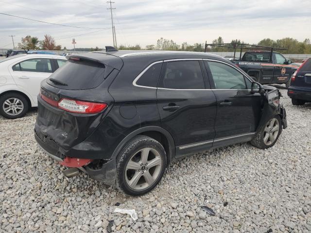 VIN 5LMCJ1C95GUJ30796 2016 Lincoln MKC, Premiere no.3