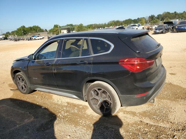 VIN WBXHU7C33J5H42960 2018 BMW X1 no.2