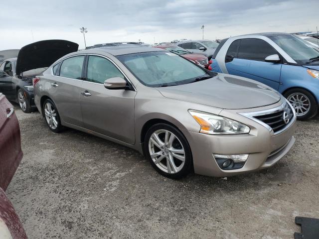 VIN 1N4BL3AP7DN583517 2013 Nissan Altima, 3.5S no.4