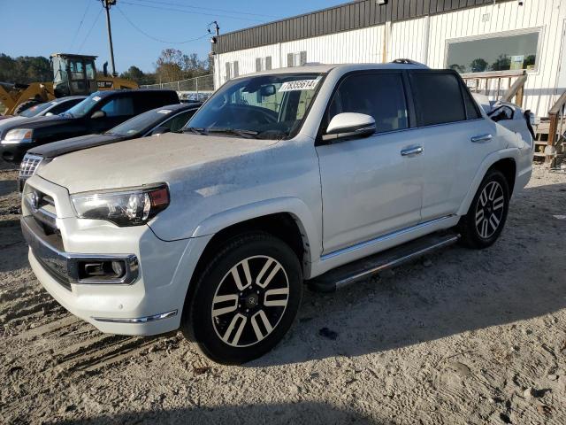 2020 TOYOTA 4RUNNER SR - JTEBU5JR9L5755920
