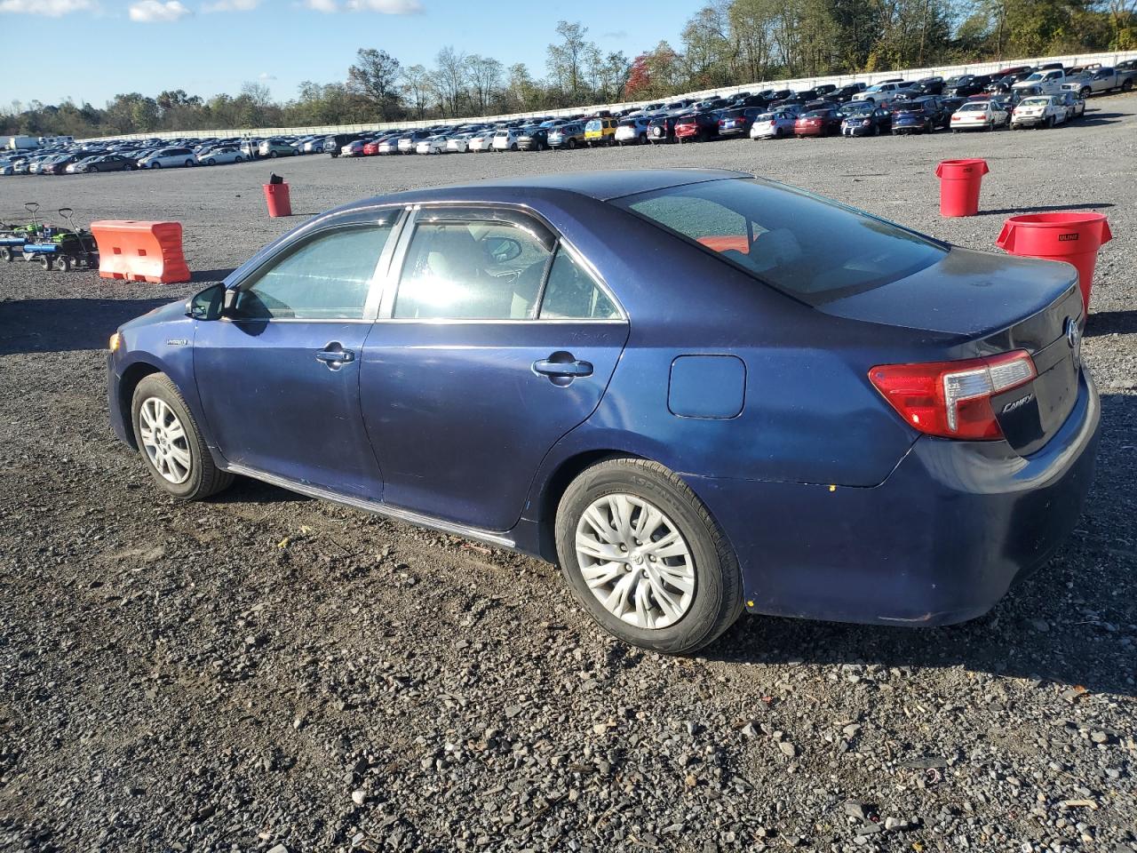 Lot #2921734525 2012 TOYOTA CAMRY HYBR