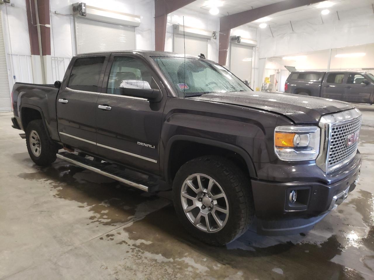 Lot #2994118400 2014 GMC 1500