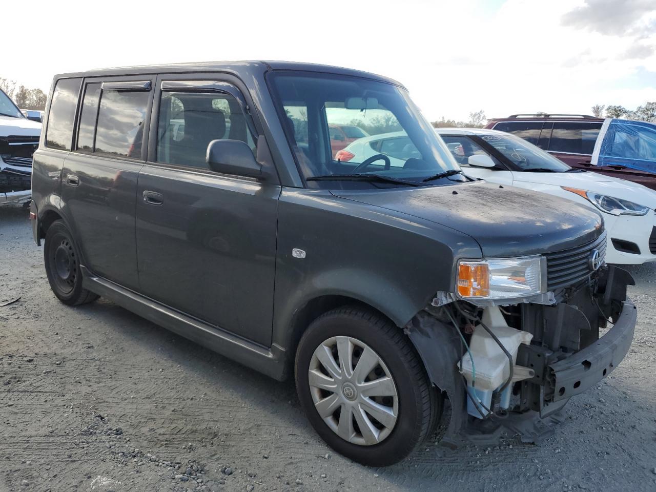 Lot #2962177216 2005 TOYOTA SCION XB