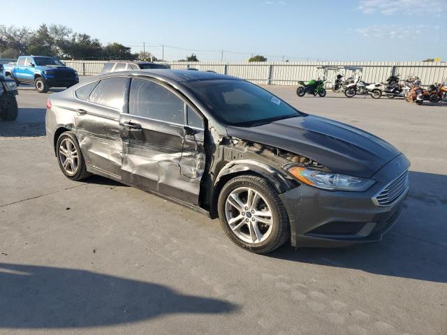 VIN 3FA6P0H78JR114701 2018 Ford Fusion, SE no.4