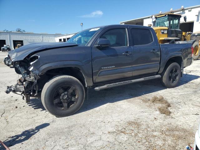 VIN 5TFAZ5CN8GX009531 2016 Toyota Tacoma, Double Cab no.1