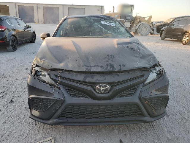 VIN 4T1G11AK6MU417425 2021 TOYOTA CAMRY no.5