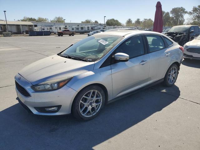 VIN 1FADP3F25FL294709 2015 Ford Focus, SE no.1