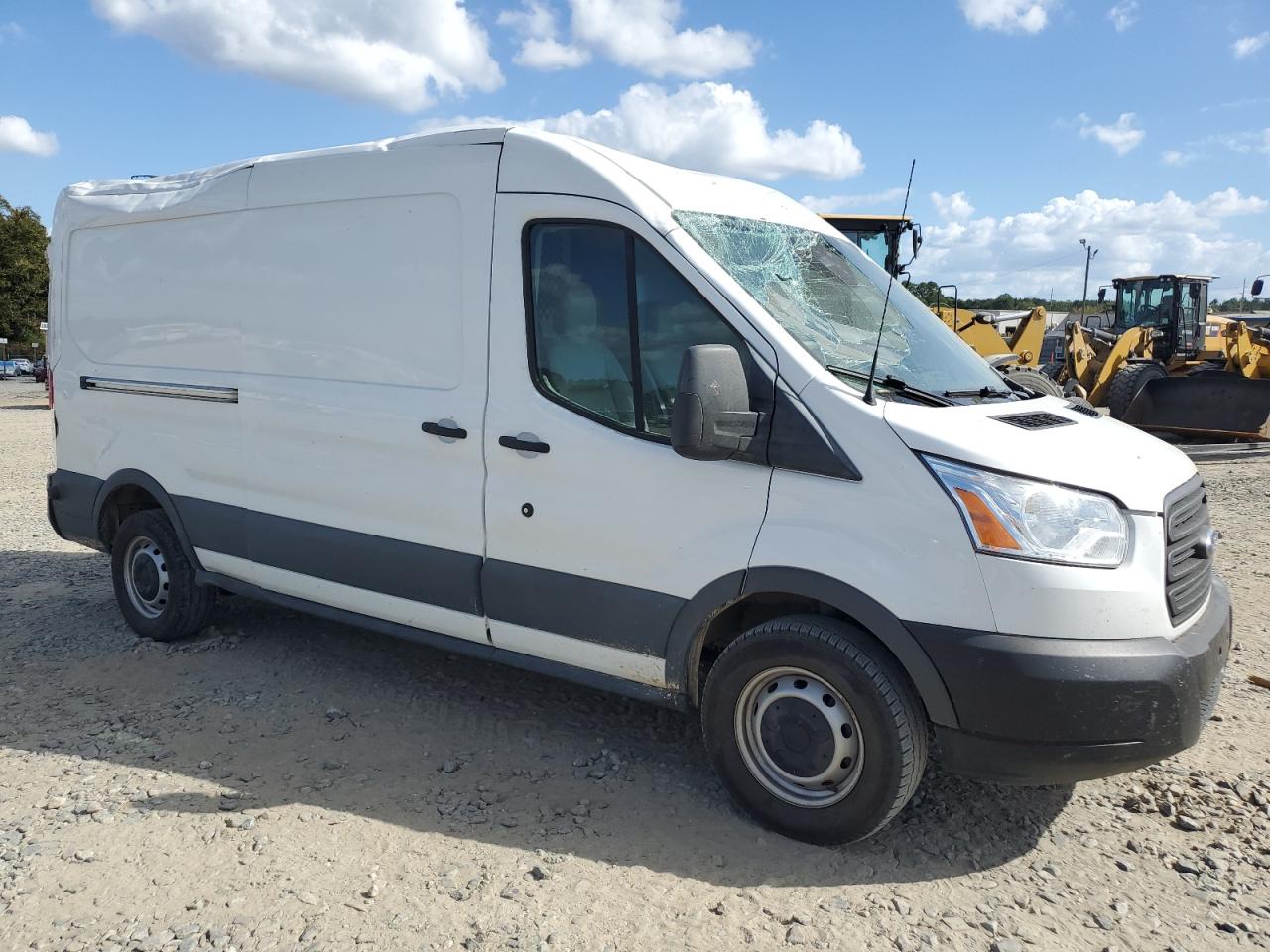 Lot #2945349459 2018 FORD TRANSIT T-