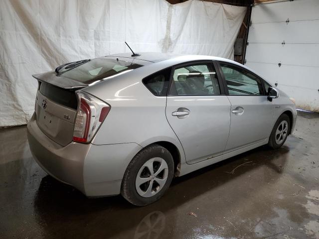 Vin: jtdkn3du0d1683553, lot: 76245244, toyota prius 20133